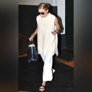 J. Crew Women's Ivory Knit Sleeveless Sweater Top size M